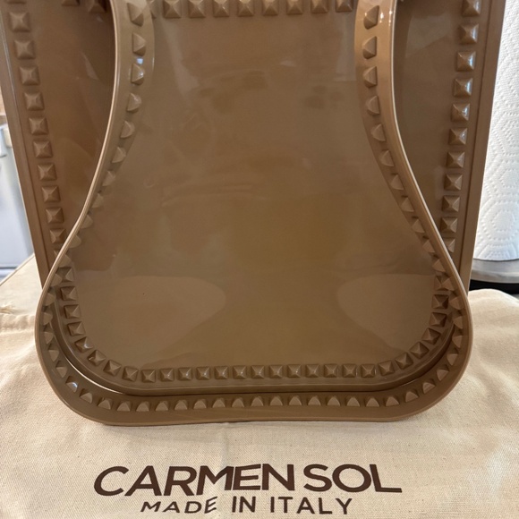 Carmen Sol Fico Large Crossbody NEVER USED - Picture 1 of 3